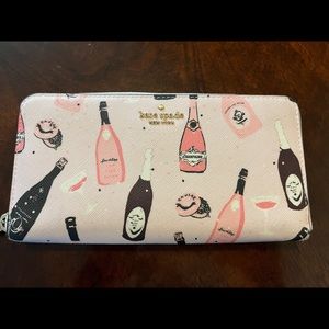 Kate Spade wallet -champagne design